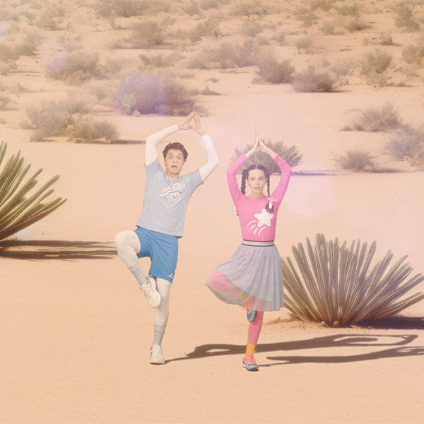 Звездочка и Ветерок изучают Саванну