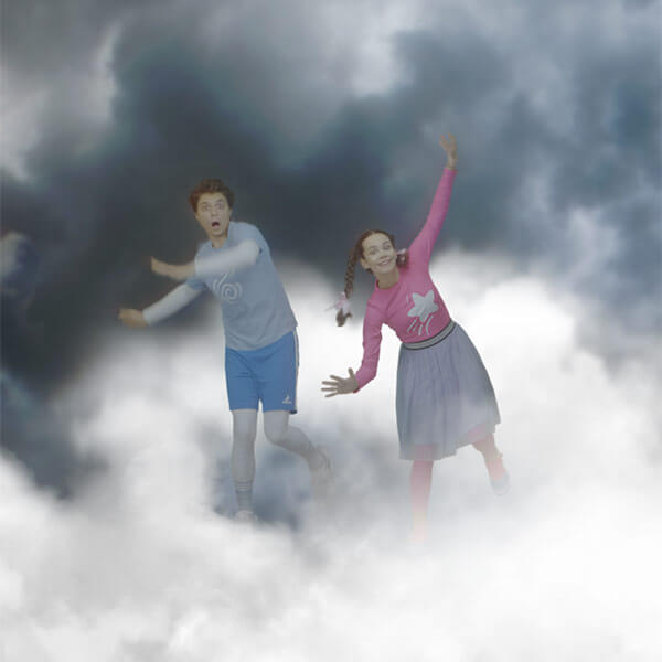 Звездочка и Ветерок ускользают от молний